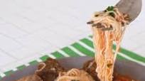 Low Carb Spaghetti and Meatballs Low Carb Spaghetti and Meatballs