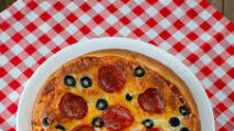 Pizza Hut Pan Pizza and Sauce Pizza Hut Pan Pizza and Sauce