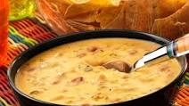 Chipotle Chicken con Queso Dip Chipotle Chicken con Queso Dip
