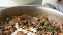 Easy beef stroganoff Easy beef stroganoff