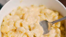 Slow Cooker Mac and Cheese Slow Cooker Mac and Cheese