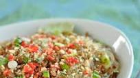 Thai Recipe: Spicy Glass Noodles with Crispy Pork (Yum Woon Sen) Thai Recipe: Spicy Glass Noodles with Crispy Pork (Yum Woon Sen)