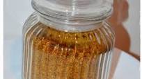 Moringa / Drumstick leaves spice powder / Munagaku podi Moringa / Drumstick leaves spice powder / Munagaku podi