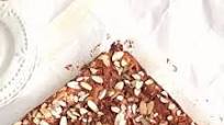 Cinnamon Apple Cake - Eggless Easy Recipe Cinnamon Apple Cake - Eggless Easy Recipe