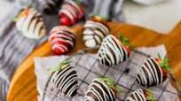 Chocolate Covered Strawberries Chocolate Covered Strawberries