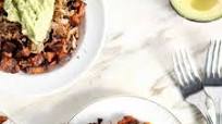 Whole30 Slow Cooker Pork Carnitas Plates Whole30 Slow Cooker Pork Carnitas Plates