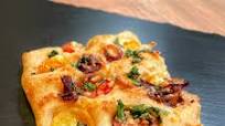Focaccia mit Cocktailtomaten und karamellisierter Zwiebel | Koch... Focaccia mit Cocktailtomaten und karamellisierter Zwiebel | Koch...