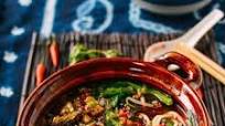 Yunnan Rice Noodle Soup (云南小锅米线) Yunnan Rice Noodle Soup (云南小锅米线)