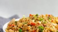 Easy Weeknight Fried Rice with Rotisserie Chicken Easy Weeknight Fried Rice with Rotisserie Chicken