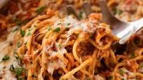 Easy Crockpot Spaghetti Casserole Easy Crockpot Spaghetti Casserole