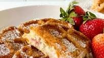 Stuffed Waffles with Strawberries and Cream Cheese Stuffed Waffles with Strawberries and Cream Cheese