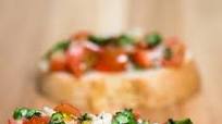 Bruschetta aubergines tomates mozzarella Bruschetta aubergines tomates mozzarella