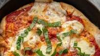 Cast Iron Margherita Pizza Cast Iron Margherita Pizza