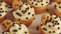 Cookie Dough Stuffed Cupcakes Cookie Dough Stuffed Cupcakes