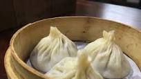 Dumplings de cerdo y camarones. Receta fácil de comida china Dumplings de cerdo y camarones. Receta fácil de comida china