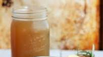 How to Make Chicken Bone Broth - (Whole30, Paleo) How to Make Chicken Bone Broth - (Whole30, Paleo)