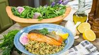 Pan-Seared Salmon with Herbed Brown Rice Pan-Seared Salmon with Herbed Brown Rice