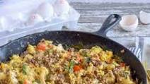 Healthy Skillet Breakfast Scramble (Gluten Free) Healthy Skillet Breakfast Scramble (Gluten Free)