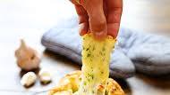 Cheesy Pull-Apart Garlic Bread Cheesy Pull-Apart Garlic Bread