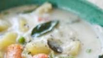 Kerala Vegetable Stew (Instant Pot and Stovetop) Kerala Vegetable Stew (Instant Pot and Stovetop)