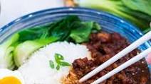 Taiwanese Braised Pork Belly Lu Rou Fan Recipe (台湾卤肉饭) Taiwanese Braised Pork Belly Lu Rou Fan Recipe (台湾卤肉饭)
