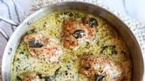 Healthy One Skillet Chicken Thighs Recipe With Creamy Spinach Sauce Healthy One Skillet Chicken Thighs Recipe With Creamy Spinach Sauce