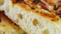Caramelized onion and goat cheese no-knead focaccia Caramelized onion and goat cheese no-knead focaccia