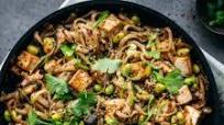Vegan Rice Noodles with Crispy Tofu and Mushrooms Vegan Rice Noodles with Crispy Tofu and Mushrooms