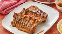 Gegrillte Schweinerippchen Gegrillte Schweinerippchen