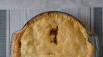 British style beef and onion pie British style beef and onion pie