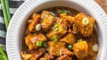 Slow Cooker Sesame Chicken: Paleo, Whole30, GF Slow Cooker Sesame Chicken: Paleo, Whole30, GF