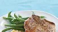 Pan-Fried Pork Chops and Homemade Applesauce Pan-Fried Pork Chops and Homemade Applesauce