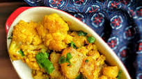 Aloo Gobi Recipe | Cauliflower & Potato Curry Aloo Gobi Recipe | Cauliflower & Potato Curry