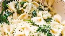Garlic-Butter Spinach and Pasta Garlic-Butter Spinach and Pasta