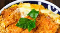 Japanese Pork Cutlet Rice Bowl Katsudon (かつ丼) Japanese Pork Cutlet Rice Bowl Katsudon (かつ丼)