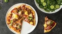 BBQ Naan Pizza with Leftover Pulled Pork and Pineapple BBQ Naan Pizza with Leftover Pulled Pork and Pineapple