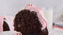 Chocolate peppermint bundt cake Chocolate peppermint bundt cake
