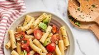 Vegan Avocado Caprese Pasta Salad Vegan Avocado Caprese Pasta Salad