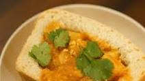 Bunny Chow: Durban style chicken curry