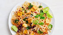 10-minute vegetarian pad Thai recipe 10-minute vegetarian pad Thai recipe