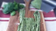 How to Make Spinach Pasta How to Make Spinach Pasta