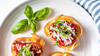 Red Pepper and Bacon Bruschetta Red Pepper and Bacon Bruschetta