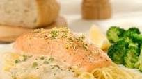 Salmon With Creamy Alfredo Sauce Salmon With Creamy Alfredo Sauce