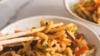 Udon Stir Fry (Yaki Udon) Udon Stir Fry (Yaki Udon)