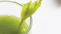 Celery-Apple-Kiwi Juice with Ginger Celery-Apple-Kiwi Juice with Ginger
