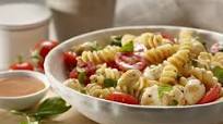 Caprese Rotini Pasta Salad Caprese Rotini Pasta Salad