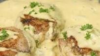 CREAMY MUSHROOM CHICKEN CREAMY MUSHROOM CHICKEN