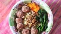 w To Make Mee Bakso (Indonesian Meatball and Noodle Soup) w To Make Mee Bakso (Indonesian Meatball and Noodle Soup)