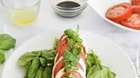 Caprese Spinach Salad Caprese Spinach Salad