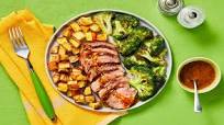 Honey Thyme Pork Tenderloin with Roasted Potatoes & Broccoli Honey Thyme Pork Tenderloin with Roasted Potatoes & Broccoli